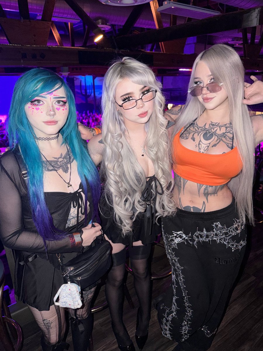 Meg 🫧 tweet media