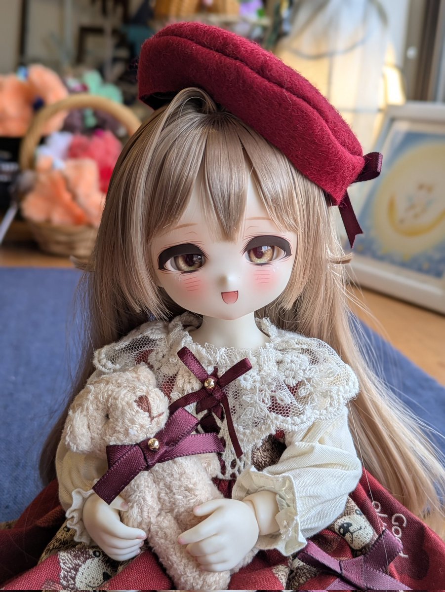 雫屋さん(@shizukuya_doll)のバレンタインにぴったりな甘いお洋服