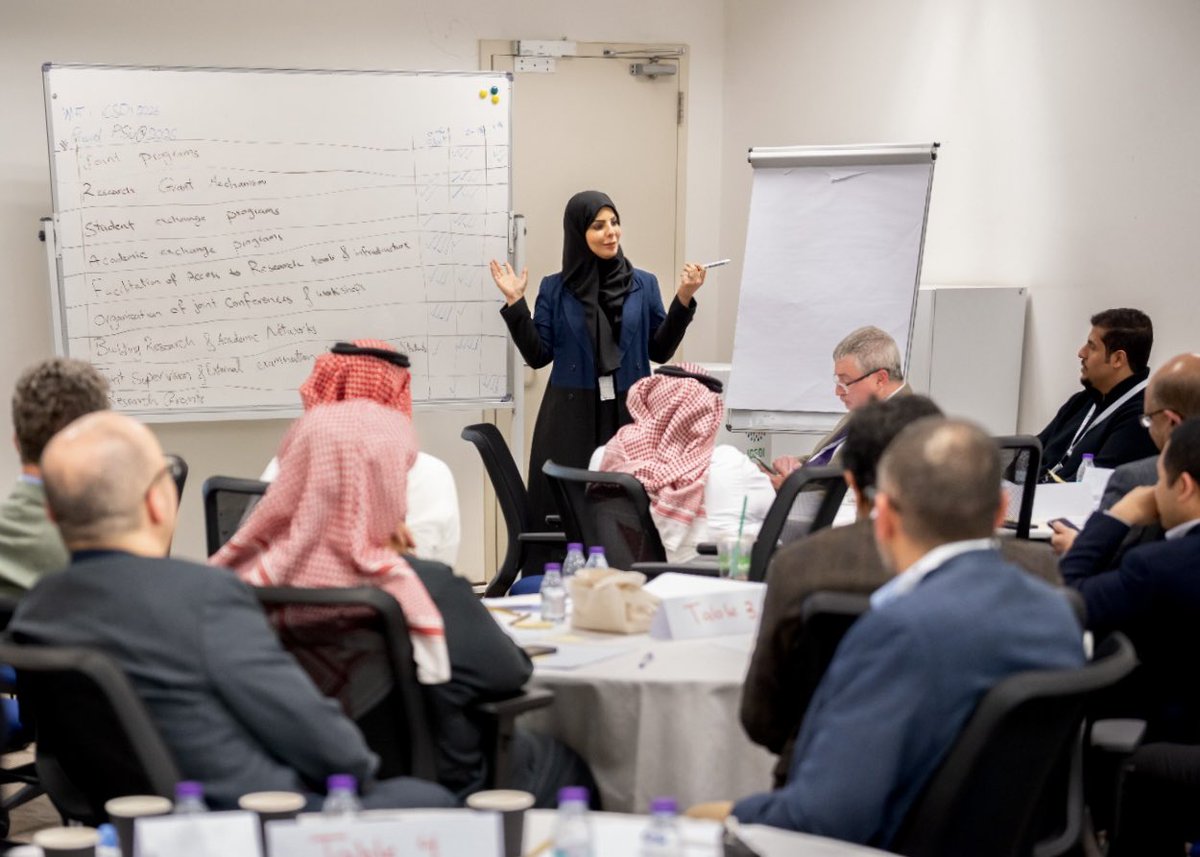 mattkinchina's tweet photo. a new chapter in uk-saudi research collaboration 🇬🇧🇸🇦 - 20 senior uk researchers joined the 3rd international conference on sustainability to forge new partnerships and shape joint proposals @britishcouncil @scitechgovuk @ukinsaudiarabia #ispf https://t.co/FyCIJYkCjS