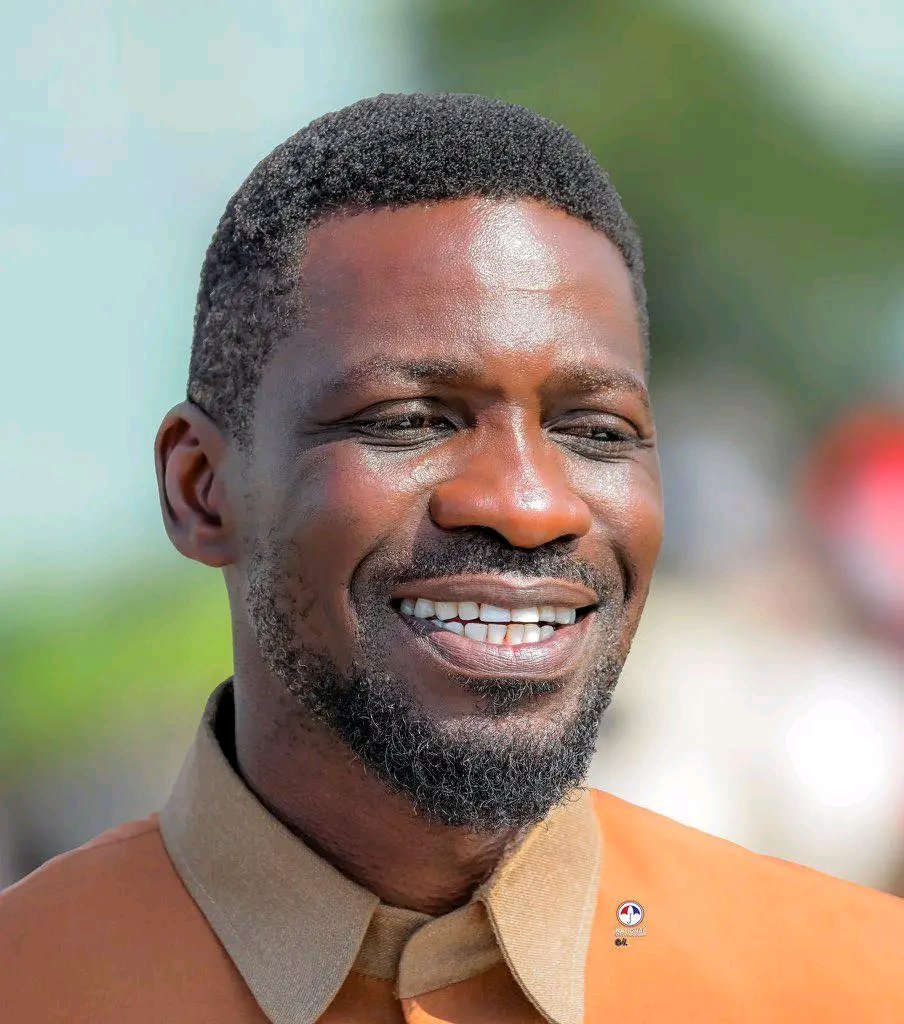 Keeping our eyes on the stars, and our feet on the ground...📌🇺🇬
#anewugandanow