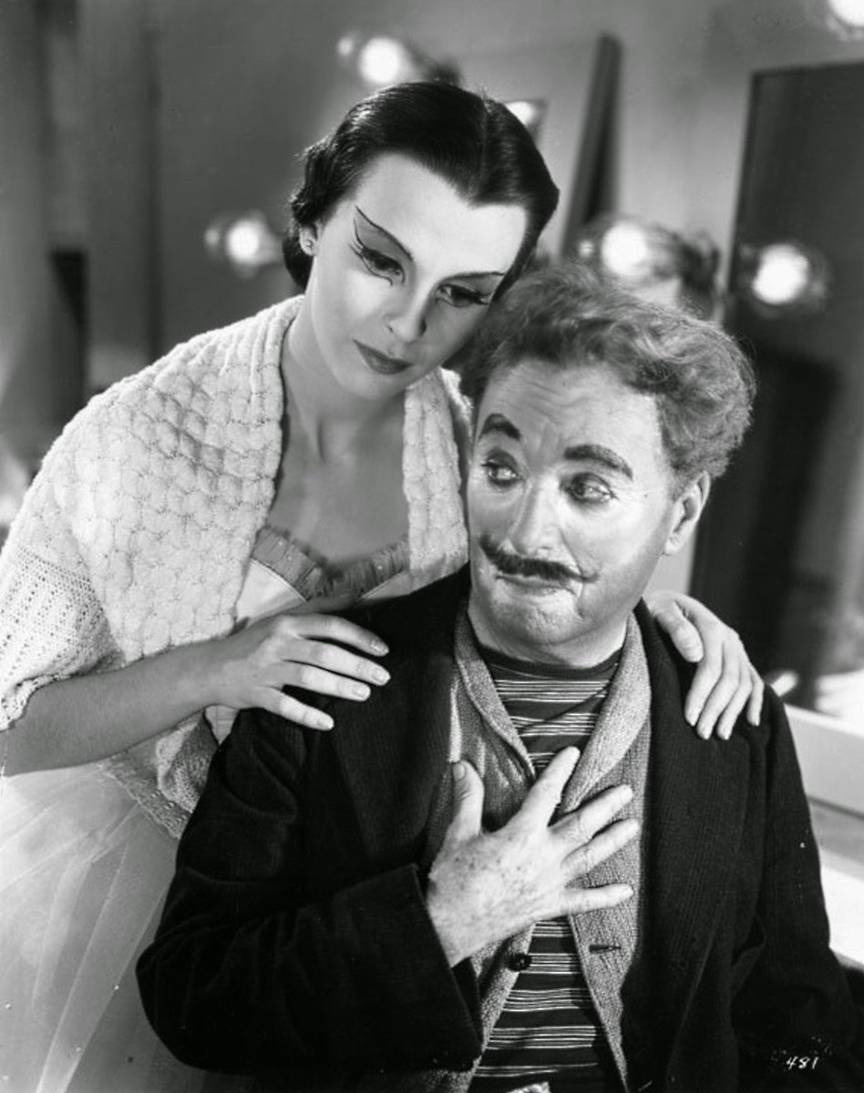 Morirdecine's tweet photo. 15 d febrero: #ClaireBloom (1931) llega a 95 maravillosos años y nos recuerda que estuvo en #Eldiscursodelrey #TheKingsspeech, #FuriadeTitanes #ClashofTitans o #Seinterponeunhombre #TheManBetween Pero nunca hay que olvidar la joya que es #Candilejas #Limelight con #CharlesChaplin https://t.co/5KPqLeEbRW