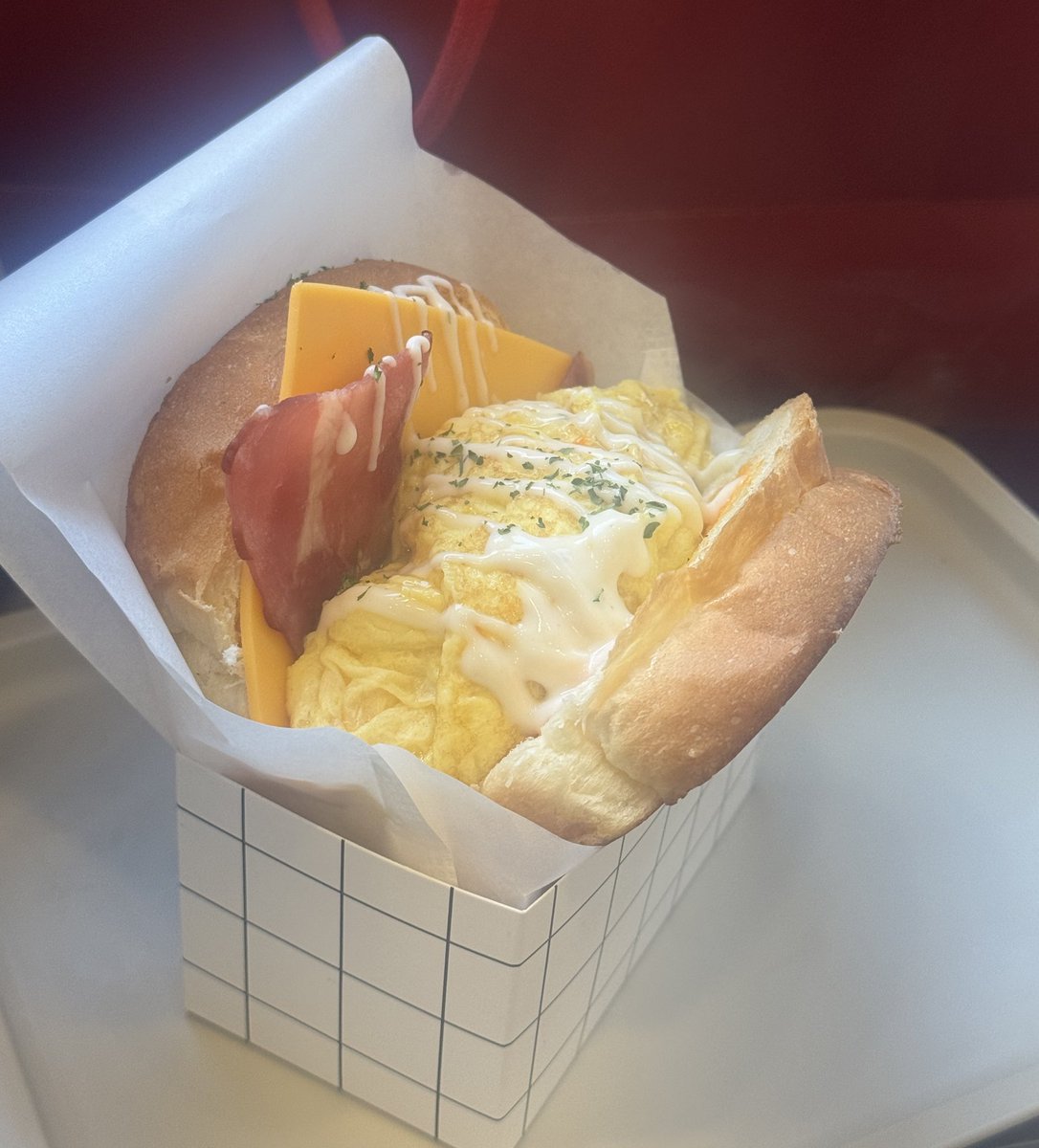 mochi__cosme's tweet photo. エッグドロップ大好きすぎて毎回2個食いするワイ、大歓喜。表参道、ありがとう。 https://t.co/fEQqRXjzKv