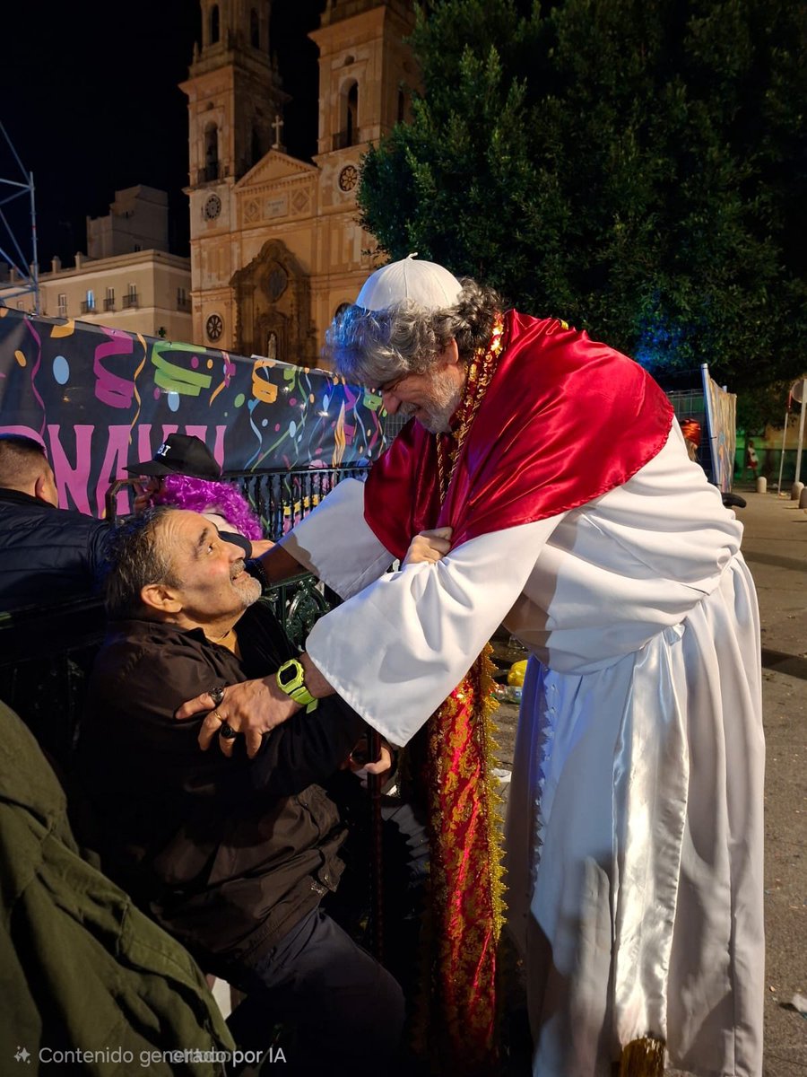 yuyudecai's tweet photo. Impartiendo mi bendición a Su Santidad Emérita "El Noly", maestro del Carnaval, en San Antonio. https://t.co/yRyKb5nubQ