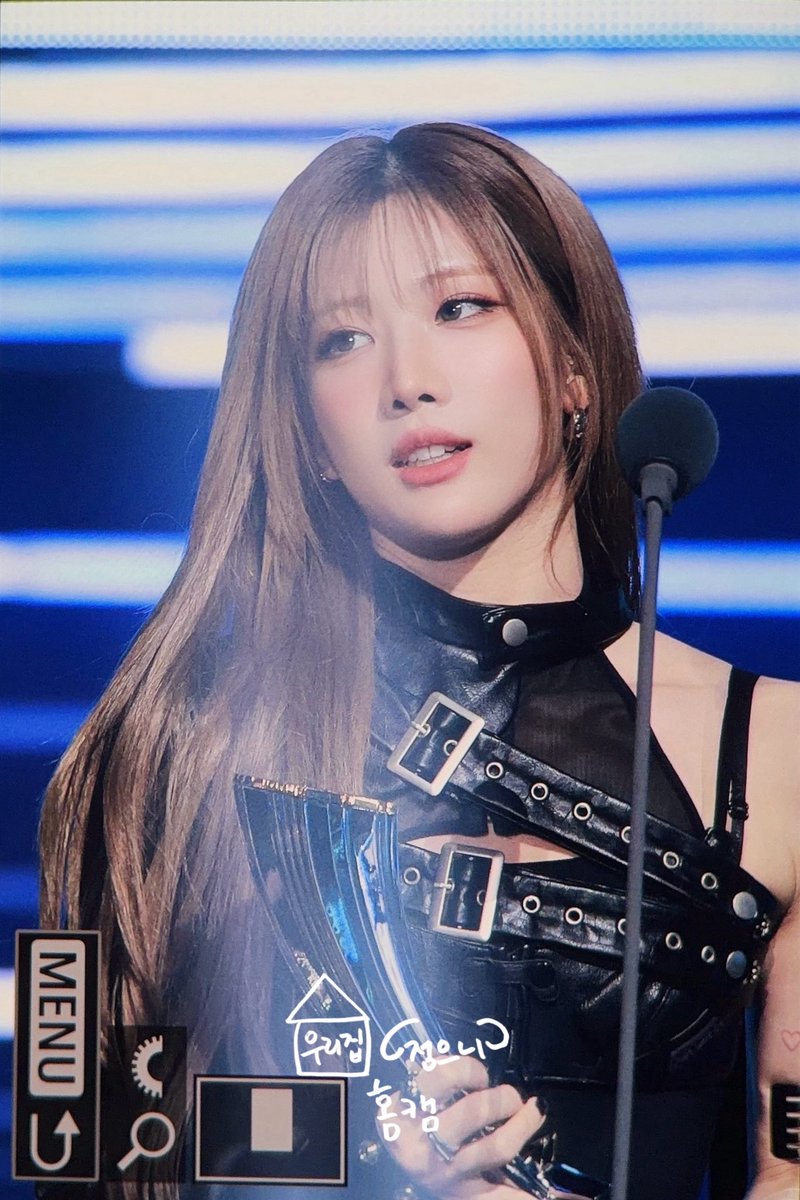 솜방울이 tweet media