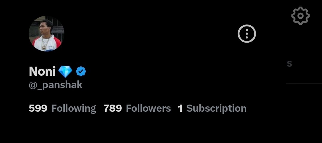 Noni 💎 tweet media