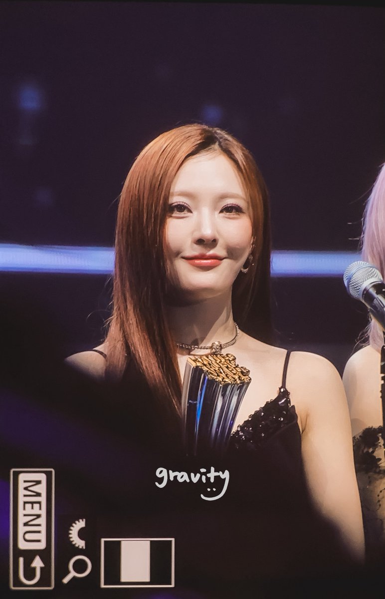 ɢʀᴀᴠɪᴛʏ tweet media