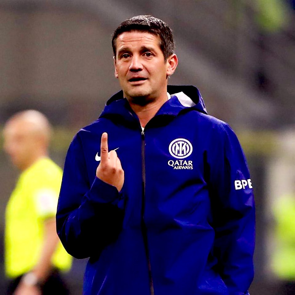 Suka Bahas Bola tweet media