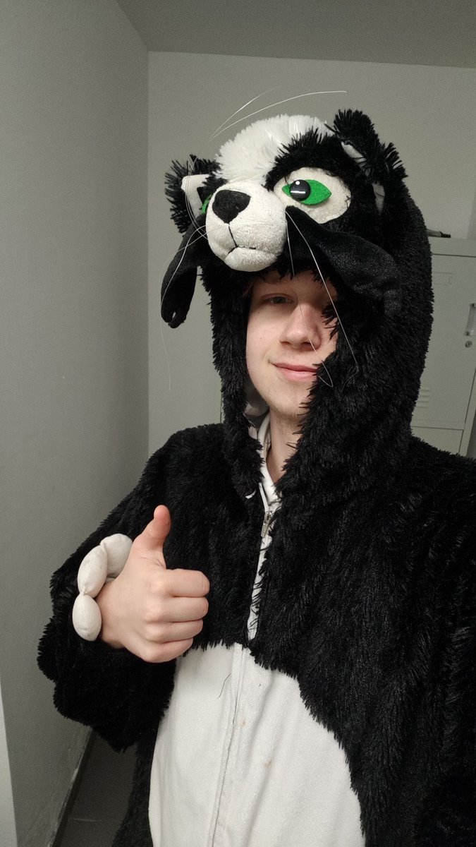 Heute arbeiten, aber mit Verkleidung, auf süß