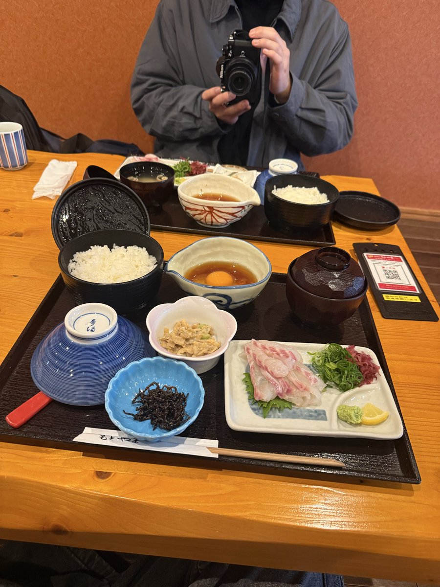 seflbx's tweet photo. 愛媛1泊2日楽しかった🍊♨️ https://t.co/OfQnfM1lBS