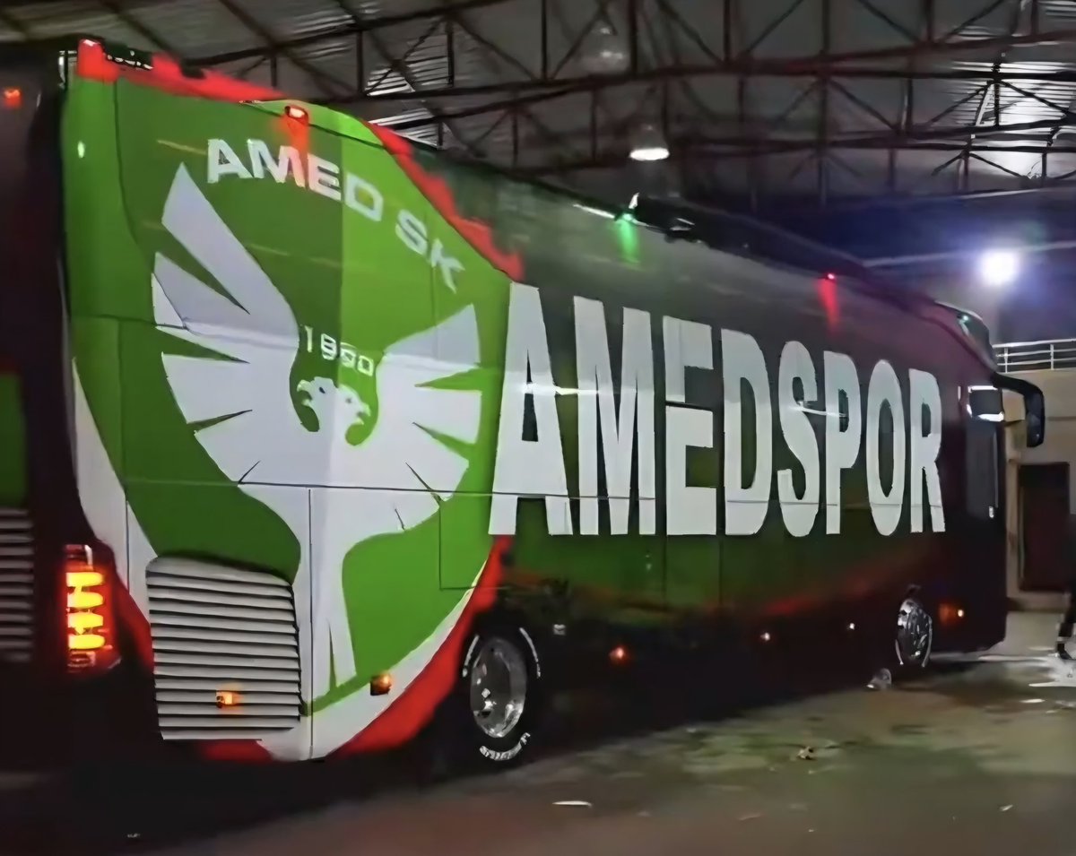 Amedli olarak #Amedspor #sakaryaspor #gaffarokan' nın ruhunu incitmeden kardeşliği yücelterek iyi oynayanin kazandığı bir maç olsun. #sarımeto #uzunMurat #keciyilmaz lar varken STK gibi hareket eder haksızlıklara karşı yeri göğü  inletirdi.#tatangalar  faşizme geçit vermezdi.