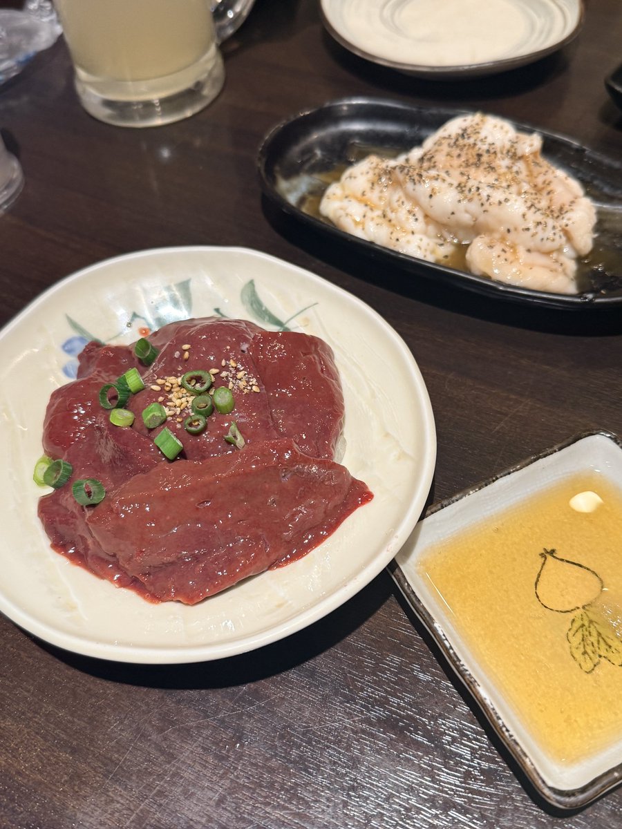 とんつうに降臨🥩👍✨

#とんつう　#焼肉