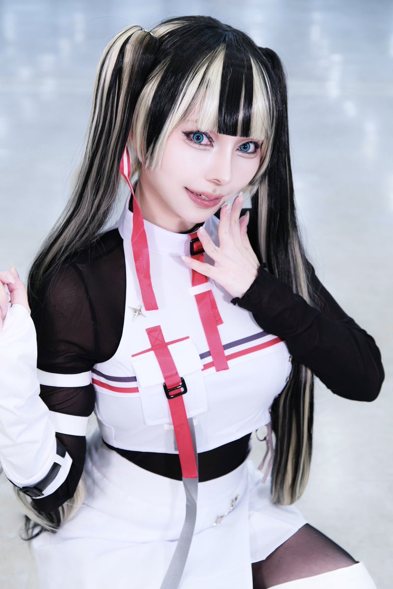 ⚠︎コスプレ cosplay

hololive DEV_IS
ReGLOSS  / 儒烏風亭らでん 🐚

📸 ▷ アンドロ さん
 #hololivecosplay  #儒烏風亭らでんコスプレ  #アコスタ池袋 #夜アコ