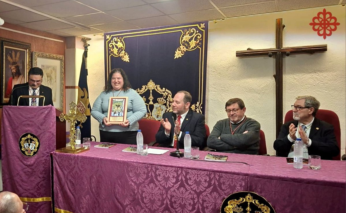 🔴 Compartimos algunos momentos del pasado viernes 13 de febrero, de la presentación del cartel y boletin "Clemencia" de 2026 en la sede de la Agrupación de Cofradías y Hermandades de Jaén.

📷 Cofradía
#LaMagdalena
