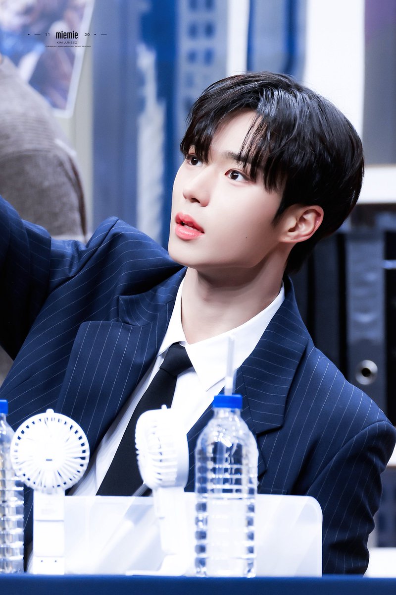 20260208
#김준서 #준서 #JUNSEO
#ALD1                   
#알파드라이브원             
#ジュンソ