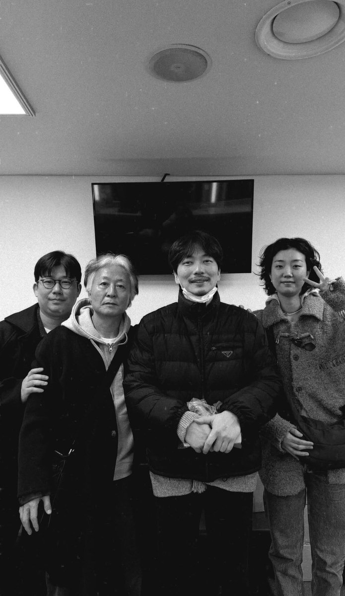 진짜 귀엽게 하고 다니네