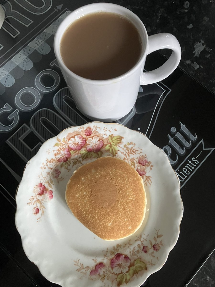 emilyedwards349's tweet image. Mid morning snack is called for 

#WritingCommunity #snack #tealover
