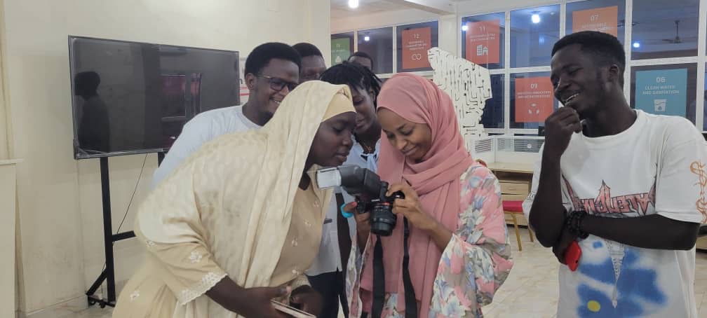 1/2 Thanks to our partner <a href="/EPDeu/">EPD - European Partnership for Democracy</a> European Partnership for Democracy 🇹🇩 We are proud to be part of the <a href="/YouthCohort/">Youth Democracy Cohort</a> initiative. We’re taking digital awareness beyond startup hubs across #Chad.  #DigitalYouth #Tech4Good #Democracy #SDGs  <a href="/ahunnaeziakonwa/">Ahunna Eziakonwa</a> <a href="/josdelahaye/">Jos De la Haye</a> <a href="/NTikum/">Njoya Tikum 🇺🇳🫱🏼‍🫲🏽🇸🇳🕊️</a>