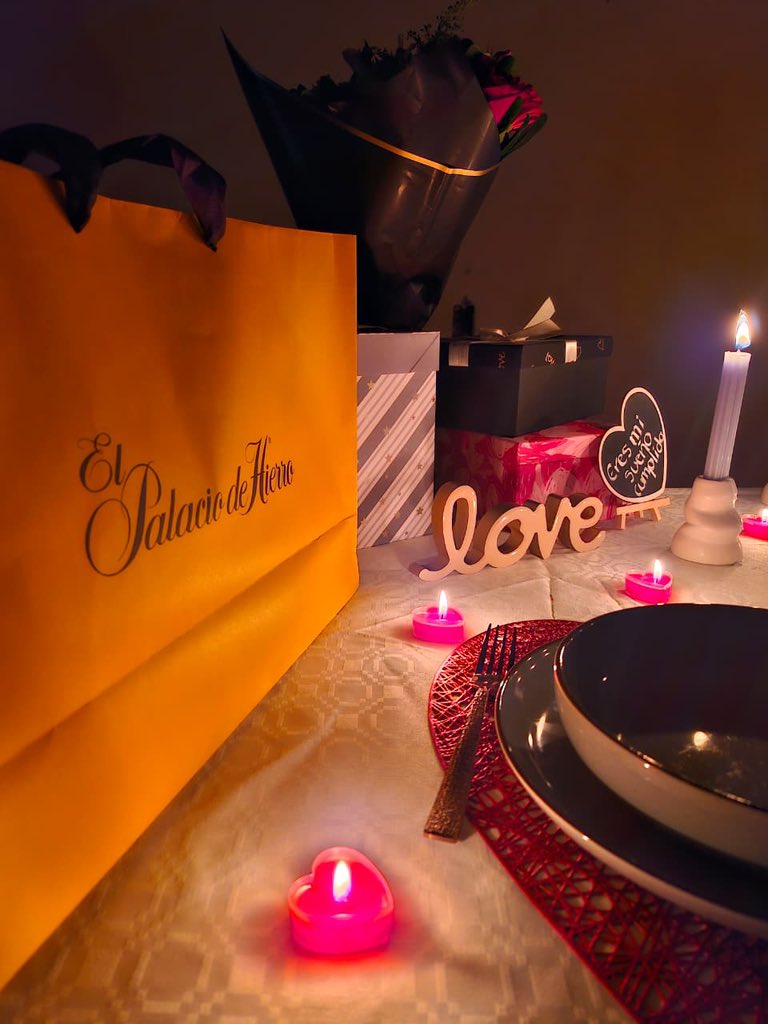 StefiCruz95's tweet photo. My Valentine's Day https://t.co/rVtKywaKgO
