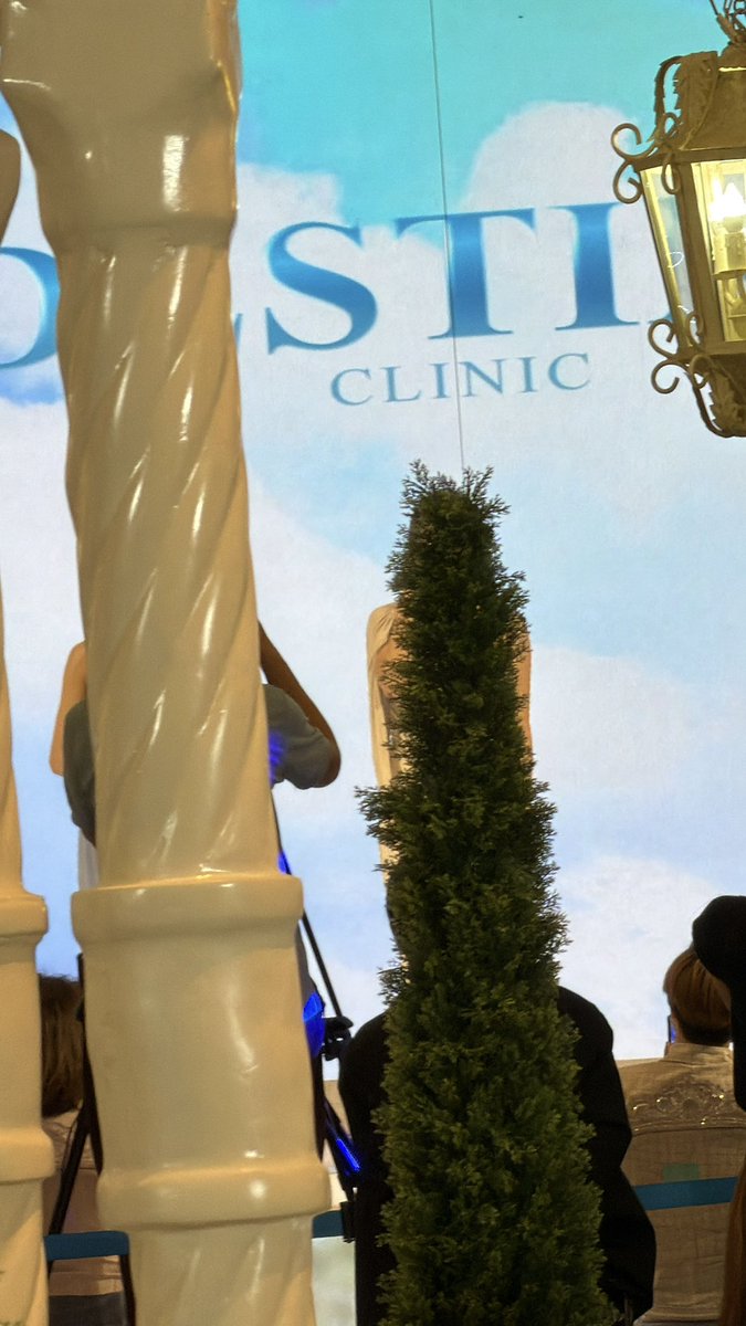 เอมี่บอนนี่สวยมากกกกกกกก

MY DESTINY IS EMIBONNIE
#DestinyclinicxEmiBonnie