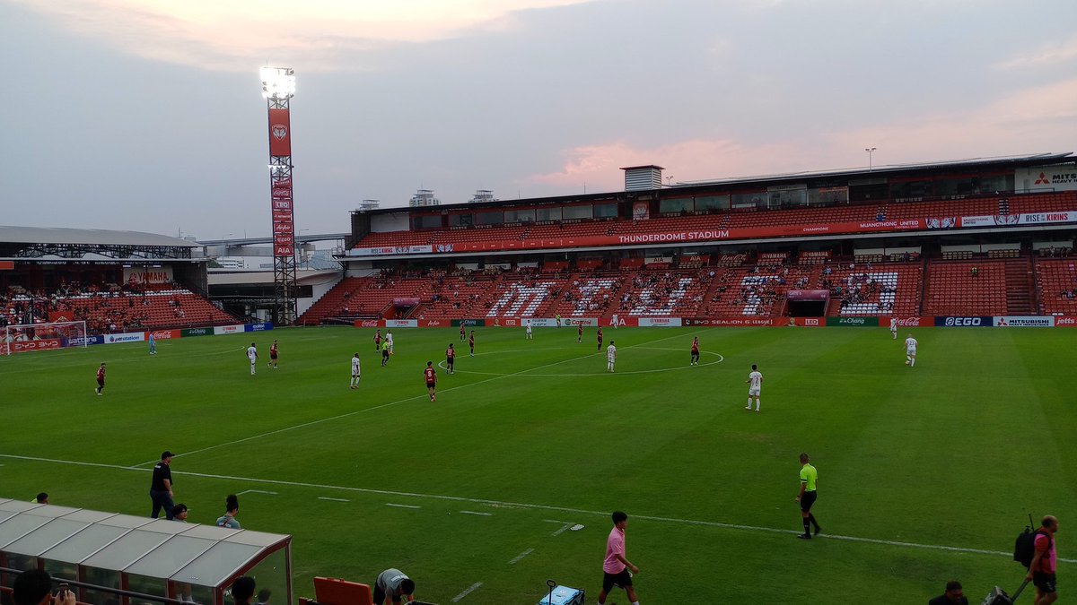 MtutdBlog's tweet image. Make or break time. #muangthongunited