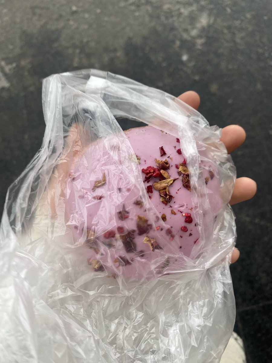 33nekoo's tweet photo. hi I forgot about this acc but just wanted to let u know I’ve been recovered for almost a year now and that was the best thing that happened to me🤍🤍
#recoverytwt https://t.co/pjG7f5YYNu