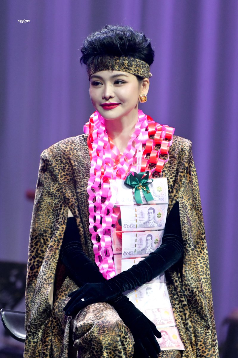 พี่ฟ้าสุดยอดมากขนลุกเลย💛🐝 <a href="/EWaraha/">Engfa Waraha (ตัวจริง)</a> 

#อิงฟ้ามหาชน #EngfaWaraha
#อิงฟ้า31เผ็ดเกินต้านเดย์