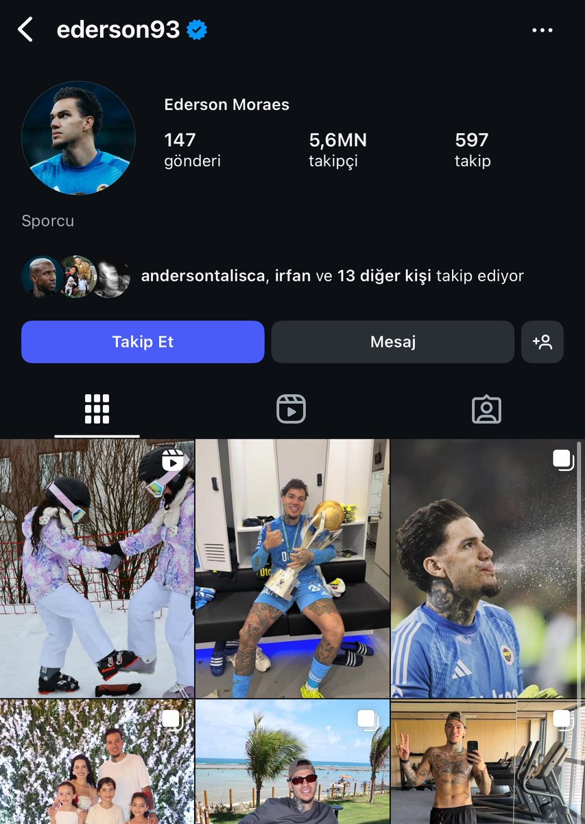 Edersonun hikaye ve gönderilerine küfür ve olumsuz yorum yazan rakipler var. Bunlar kendilerini Fenerbahçeli gibi göstermeye çalışıyor. Edersonun profilini sarı laciverte boyayalım yüklennnnnnn