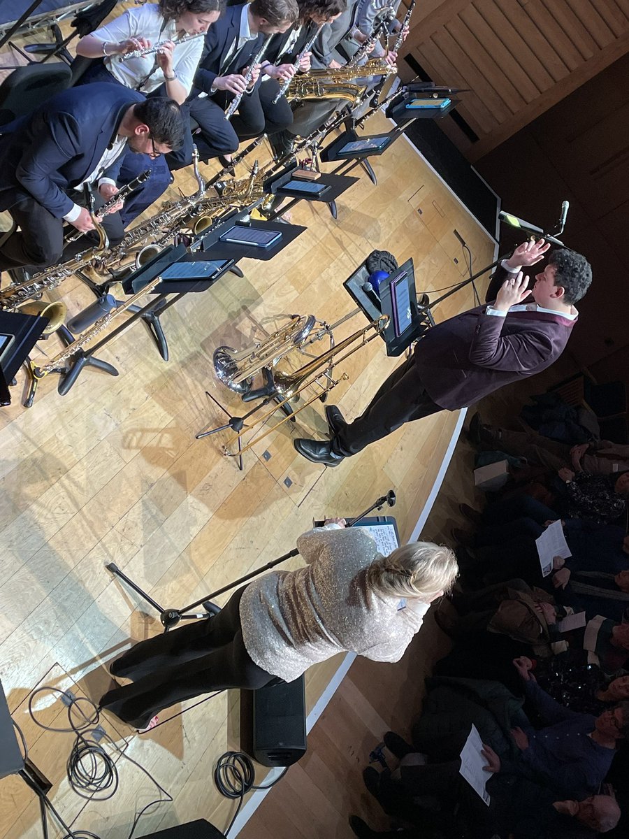 Digby’s Hug 🌈⭐️ 🤭 tweet media