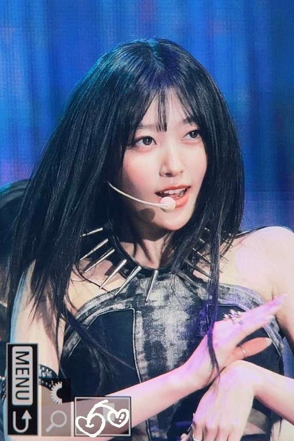 𝑪𝒉𝒆𝒓𝒓𝒚 𝒊𝒏 𝒕𝒉𝒆 𝑪𝒉𝒐𝒆𝒓𝒓𝒚 🍒 tweet media