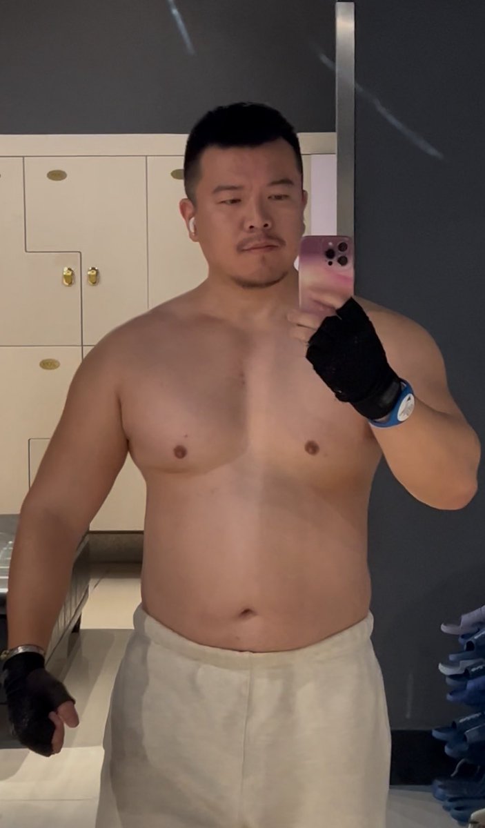 kun tweet media
