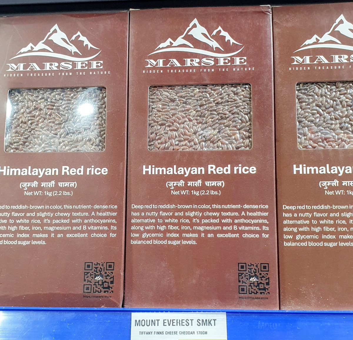 HOdari76's tweet photo. Visited Mount Everest Supermarket in Dubai, operated by hardworking Nepali entrepreneur Mr. Raju Acharya. More than one hundred varieties of Nepali products have been imported from Nepal to the UAE and stocked in the supermarket! @CGNDubai https://t.co/a4bdAYwivl
