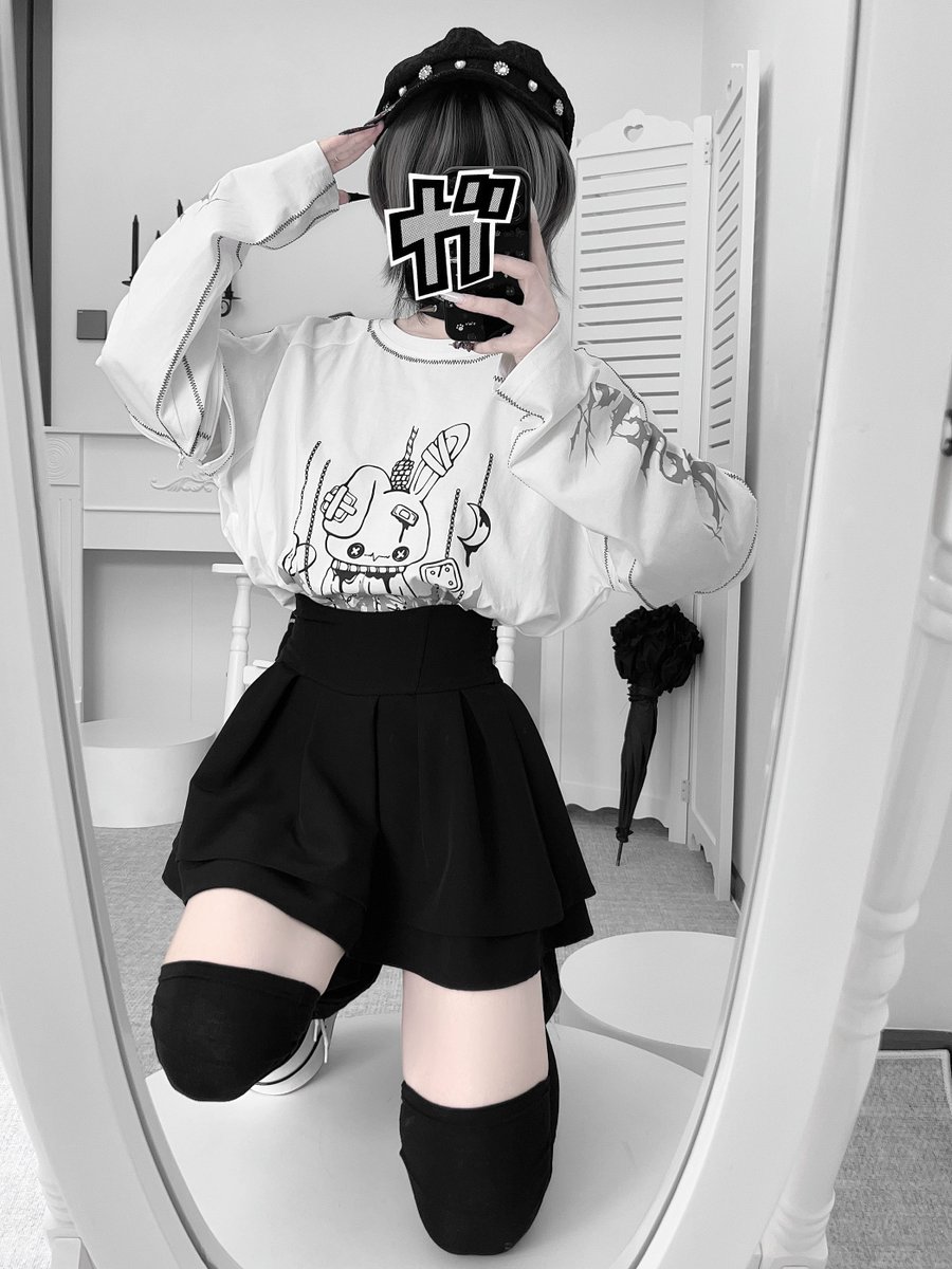 Aaaaw! ⸜(｡˃ ᵕ ˂ )⸝♡ Acabo de recibir Sub Culture Bunny Printed T-shirt, Detachable Sleeves | White T-shirt Only / L de parte de Akito via Throne (˶ᵔ ᵕ ᵔ˶). Muchísimas gracias!! (˶˃ ᵕ ˂˶)

throne.com/idolxcharmie #Wishlist #Throne
