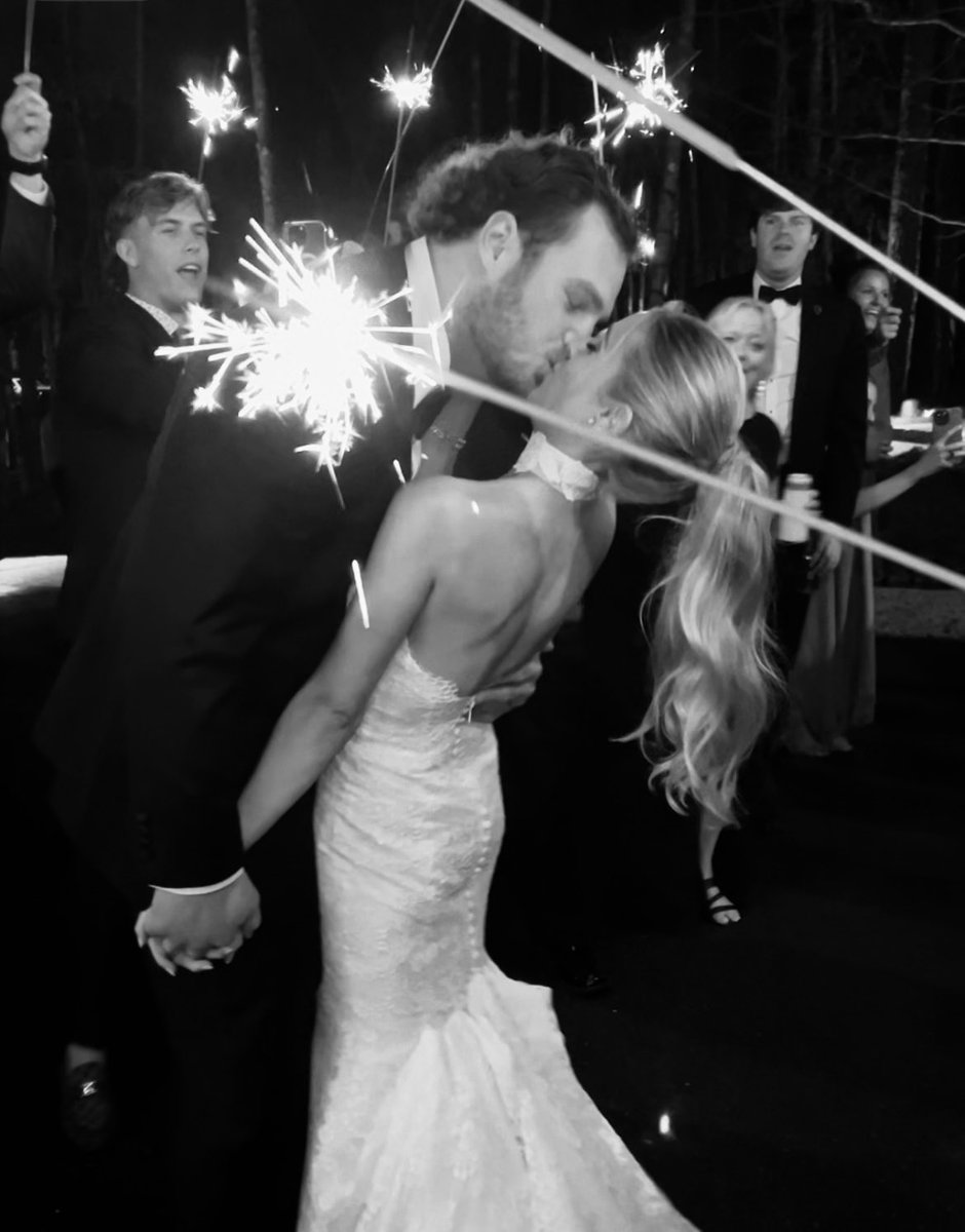 AliseAcker's tweet photo. Mr. and Mrs. @AckerEli … what a beautiful night 2•14•26 🤍 https://t.co/GHU4VhPrf7