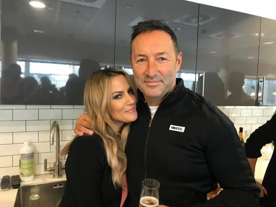 les langley tweet media