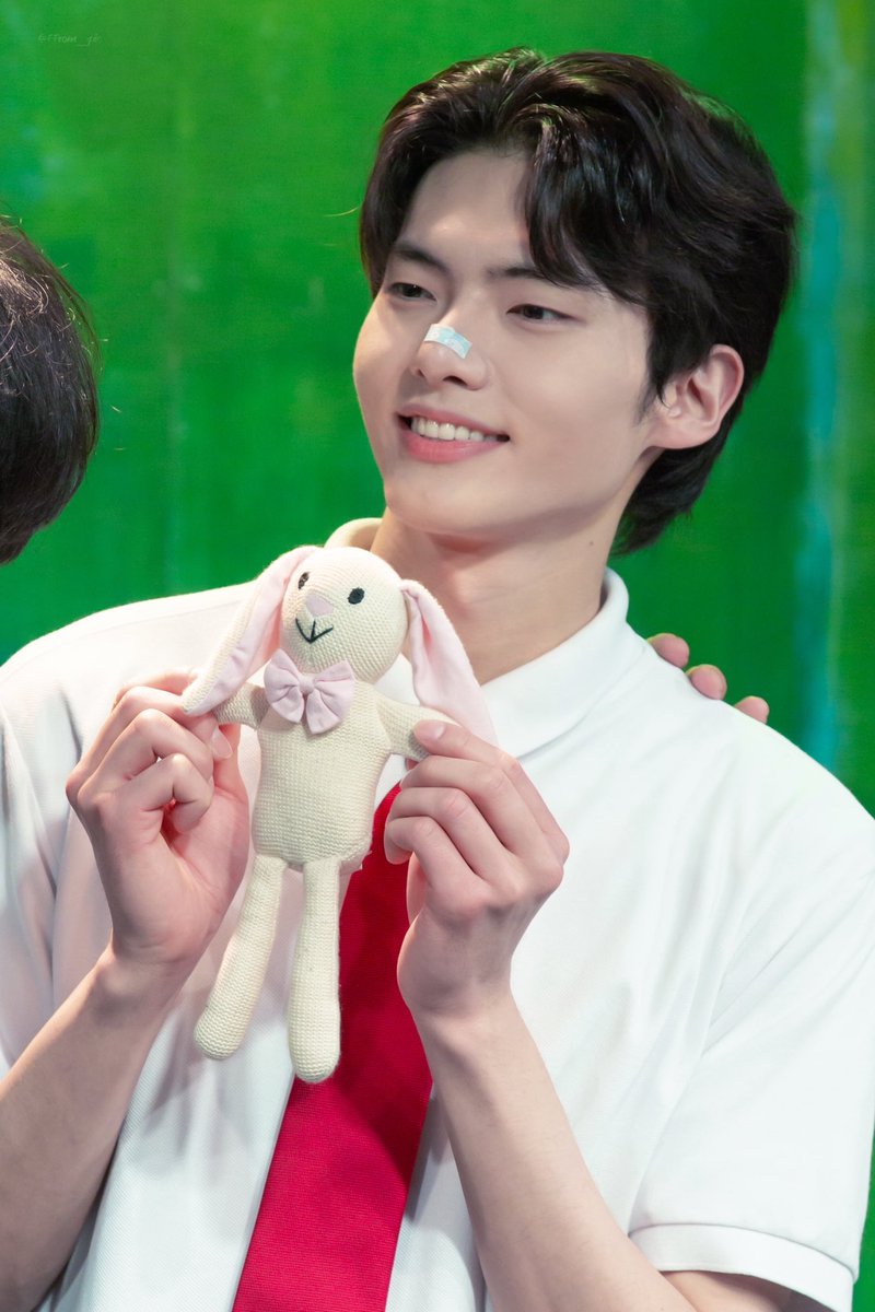 𝓣𝓸. tweet media