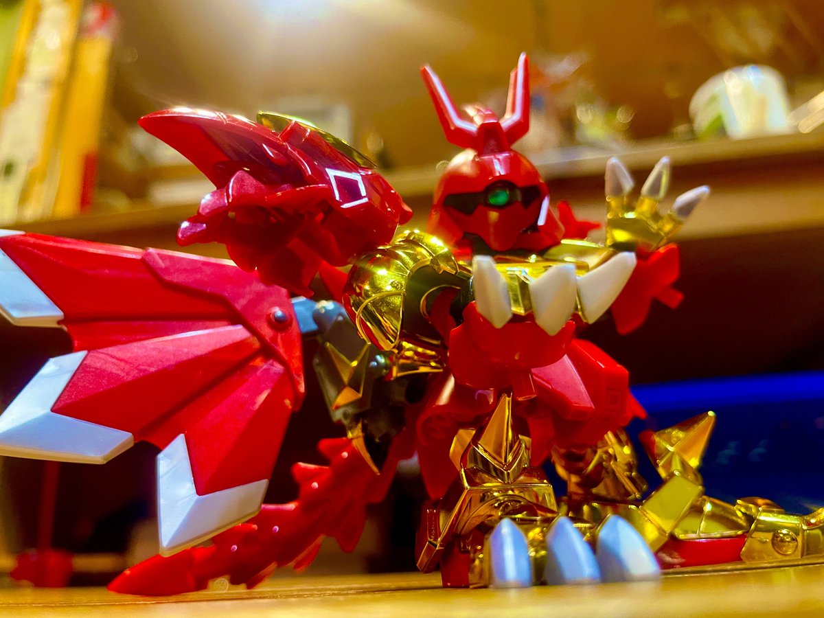 スペリオルサザビー　

作　息子

#ガンプラリミックス
#スペリオルドラゴン
#SDガンダム