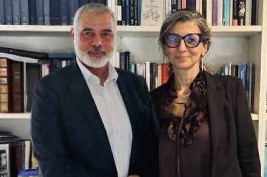 <a href="/BdGEORGES/">Bernard GEORGES 🇺🇳🏳️‍🌈🌍🌎🌏</a> <a href="/FranceskAlbs/">Francesca Albanese, UN Special Rapporteur oPt</a> And she stands with Hamas because.................?