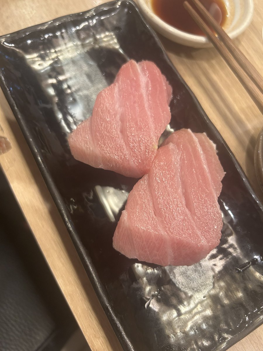 わぁーい❣️
店長がクロミのヘアクリップくれた〜
これで近所に出かけたら『頭に何かついてるで』やてwww
お寿司美味しかったよねーーー♪
お買い物行ったらスマートに荷物持ってくれるし何で彼女できひんのか？あ🤓←やから？
今日お遊びルーム楽しみだけど…
ごめんよー？2人にはLINEしたけど😭😭😭