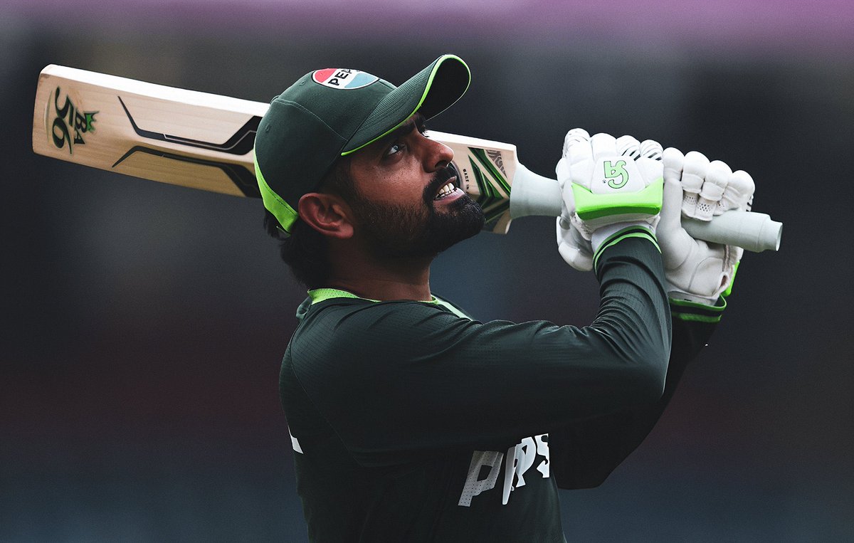Isit9k's tweet photo. ToDay is yours, redeem it

Come On @babarazam258 Prove It…🇵🇰

#PAVSIND #TRENDING #PAKISTAN #INDIA https://t.co/nPEeM6jNR9