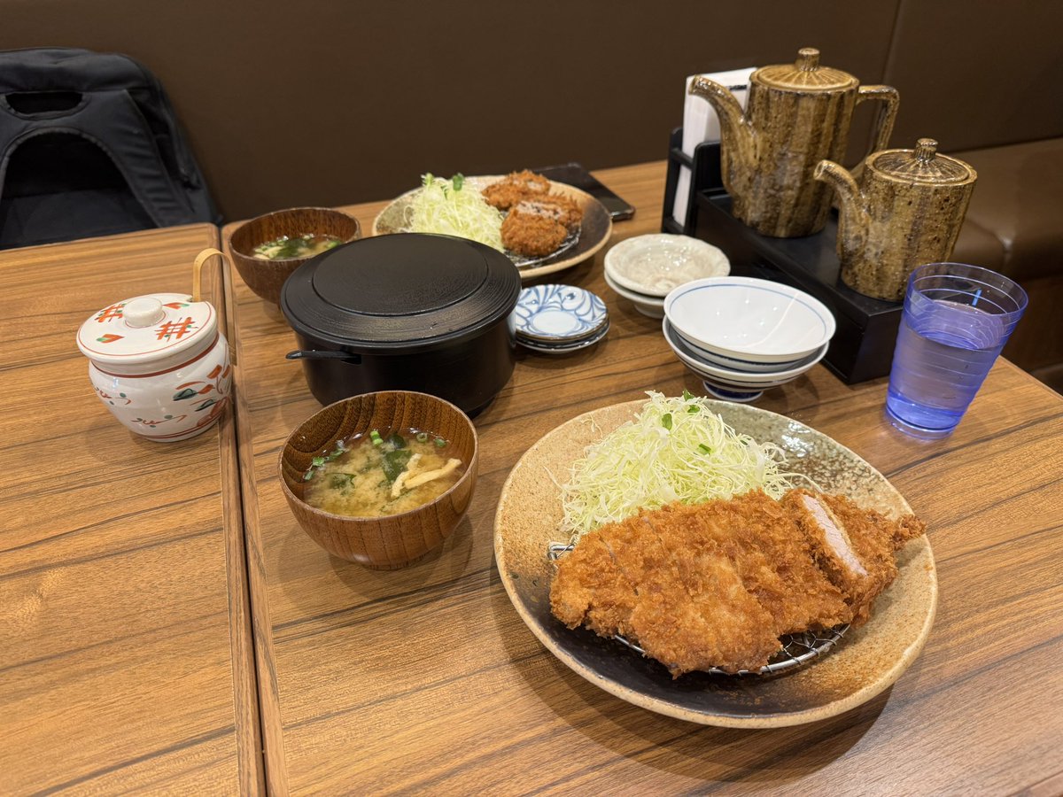 june 💭 tweet media