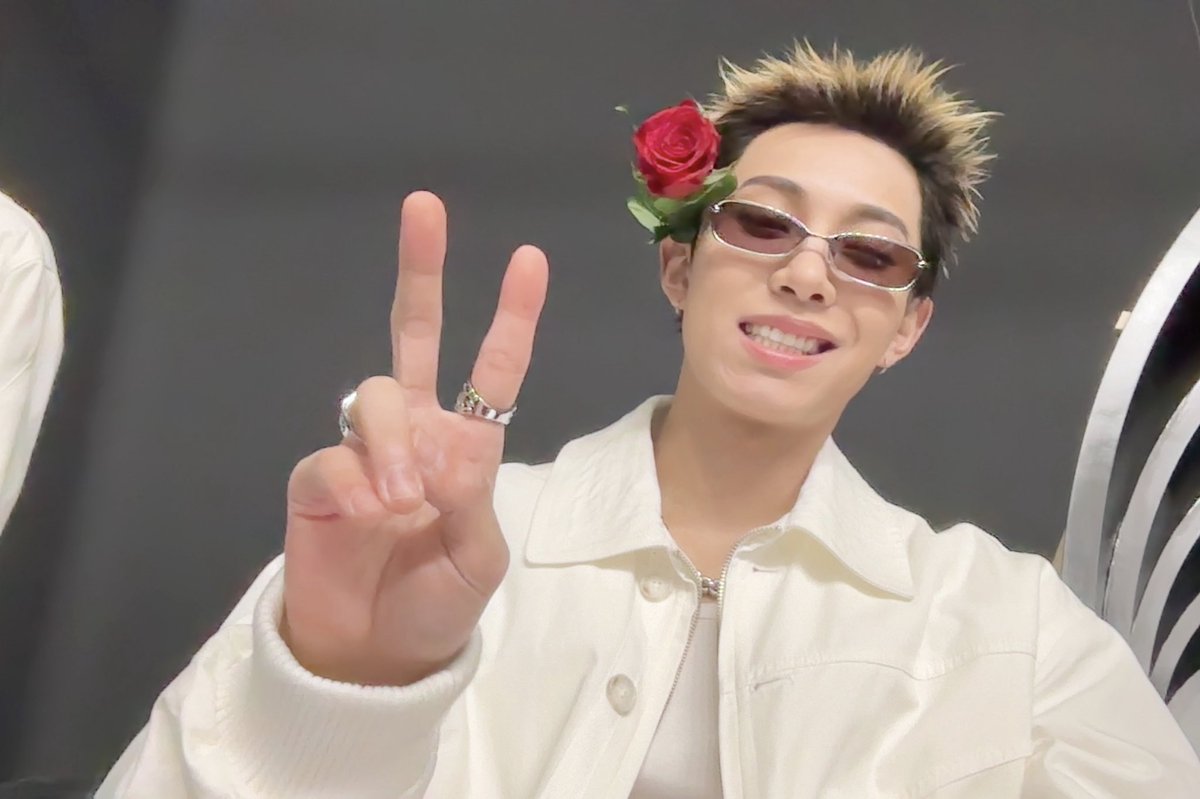 TOGAR PARULIAN. tweet media