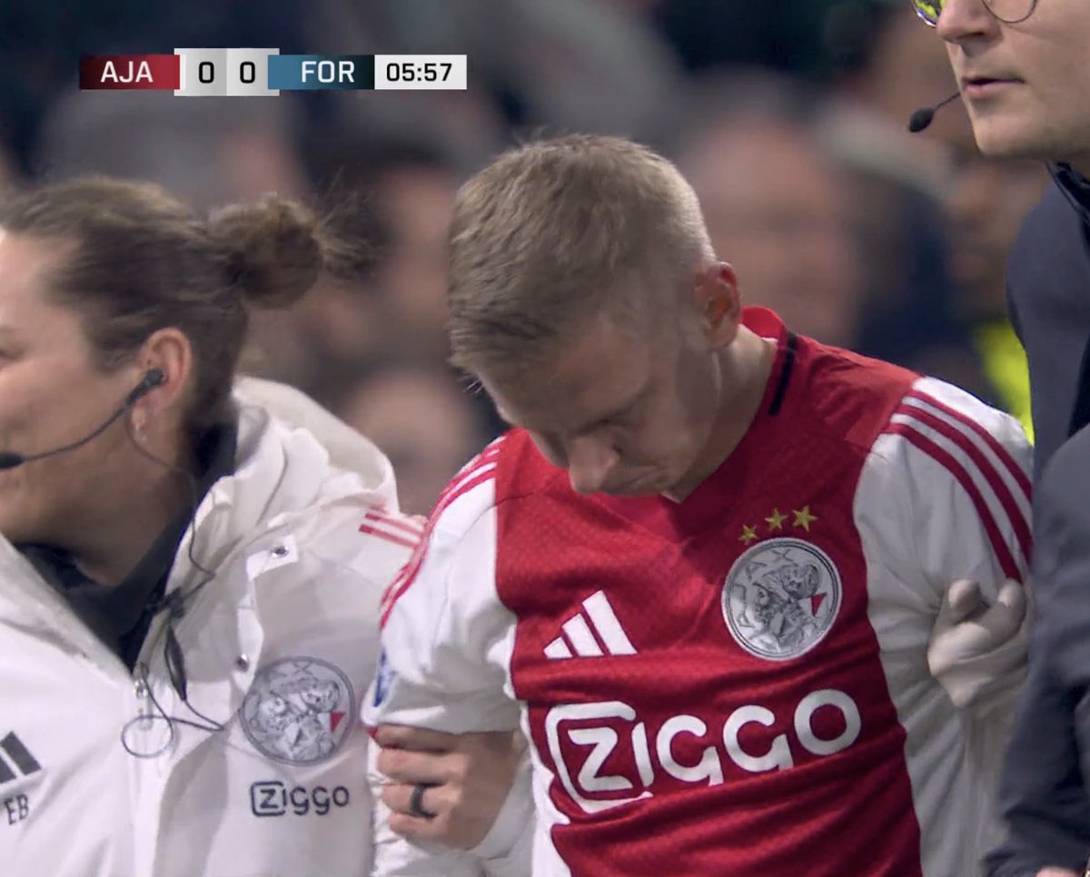 The Touchline | 𝐓 tweet media