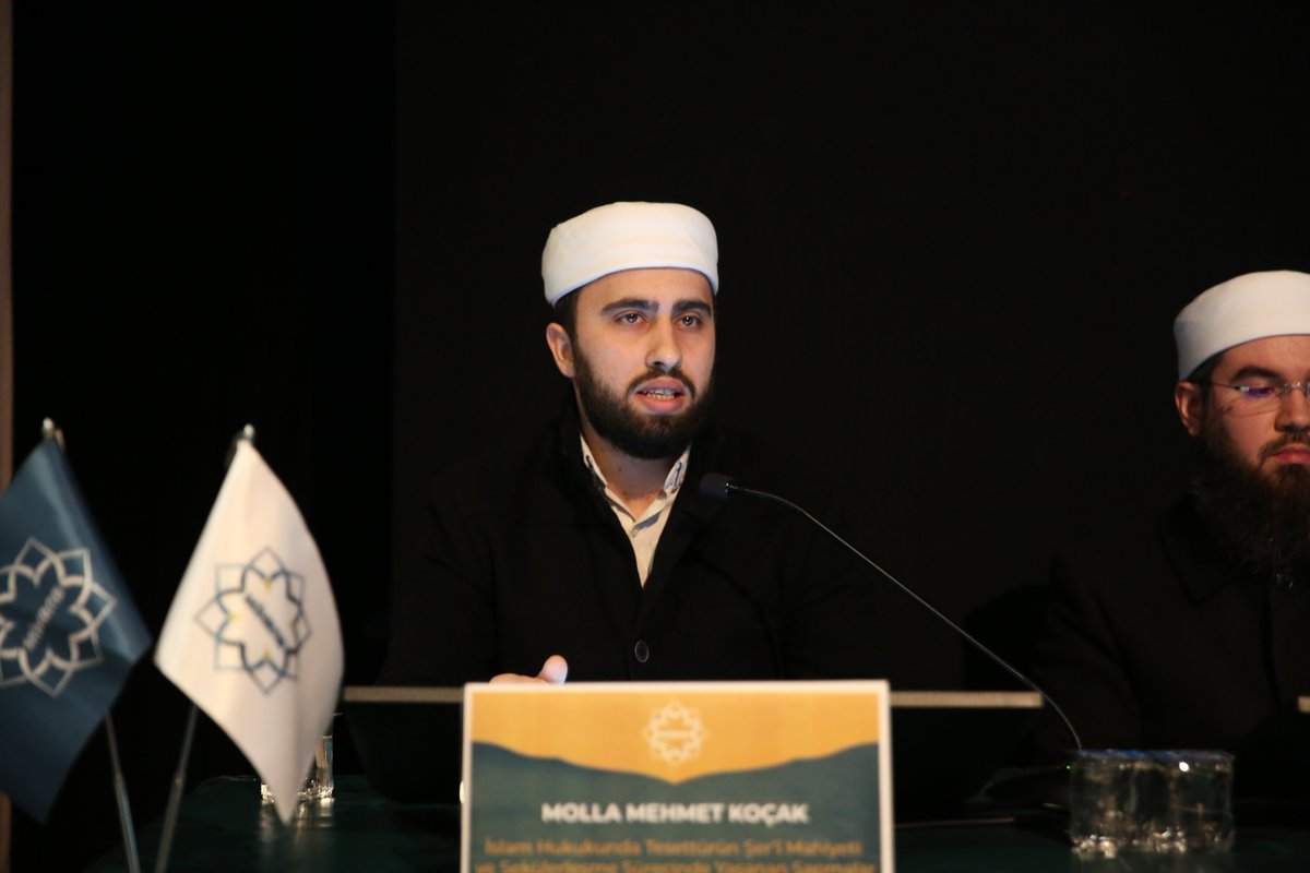 mihrab_ilim's tweet photo. 11. MİHRAB İlmi Araştırma ve Düşünce Toplantısı’nın 5. oturumu, Mehmet Koçak hocamızın 'İslam Hukukunda Tesettürün Şer‘î Mahiyeti ve Sekülerleşme Sürecinde Yaşanan Sapmalar' başlıklı bildirisi ile başladı. https://t.co/nWBceVyErt