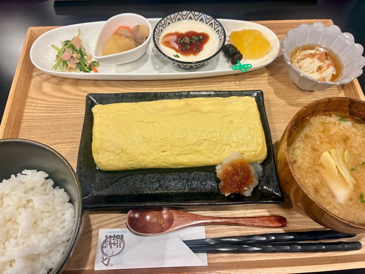 カラス tweet media