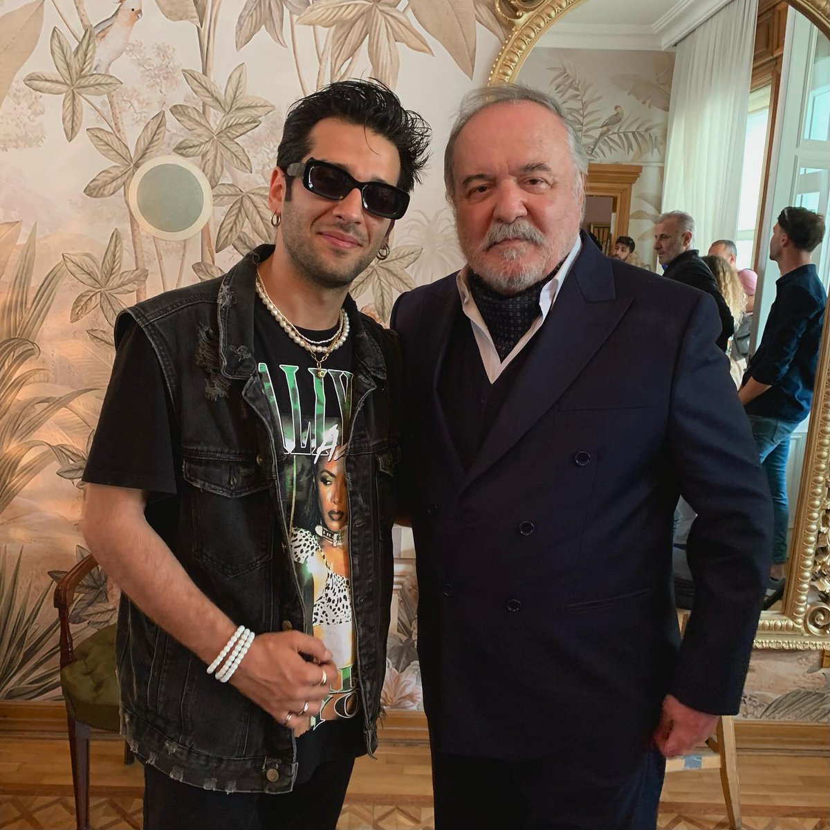 birsenaltuntas tweet media