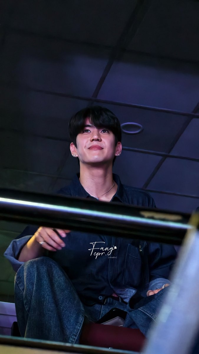 เก็บเข้าคอลเลคชัน ทวินันท์ กับเดนิมของเค้า
หล่อมากแบบไม่รู้จะพูดไรแล้ว หล่อ😭

#sea_tawinan