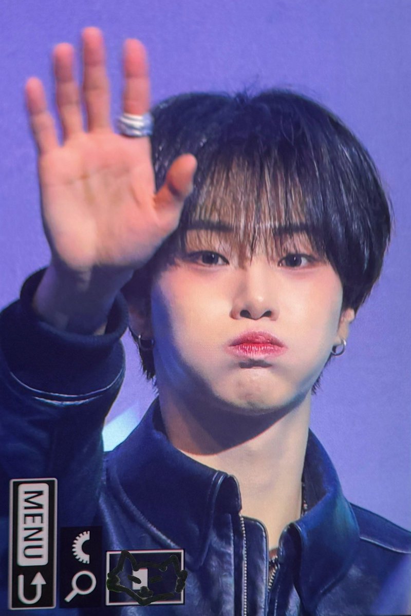 𝙏𝙃𝙀𝙉 tweet media