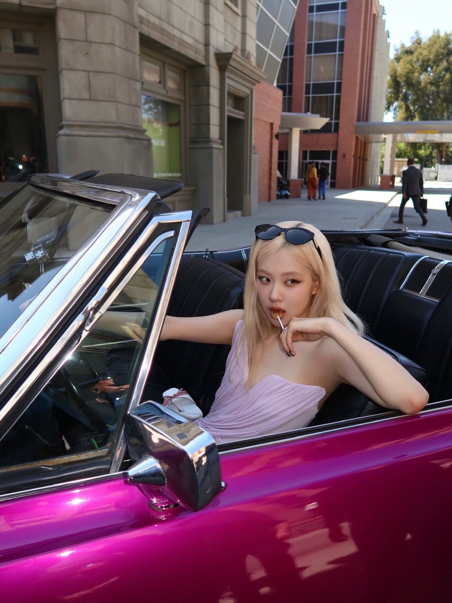 ROSÉ is a real-life Barbie in new photos, serving effortless class and glamour.