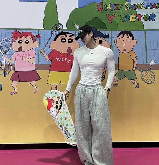 asiandiary_'s tweet photo. Crayon https://t.co/GvMusxyY3X