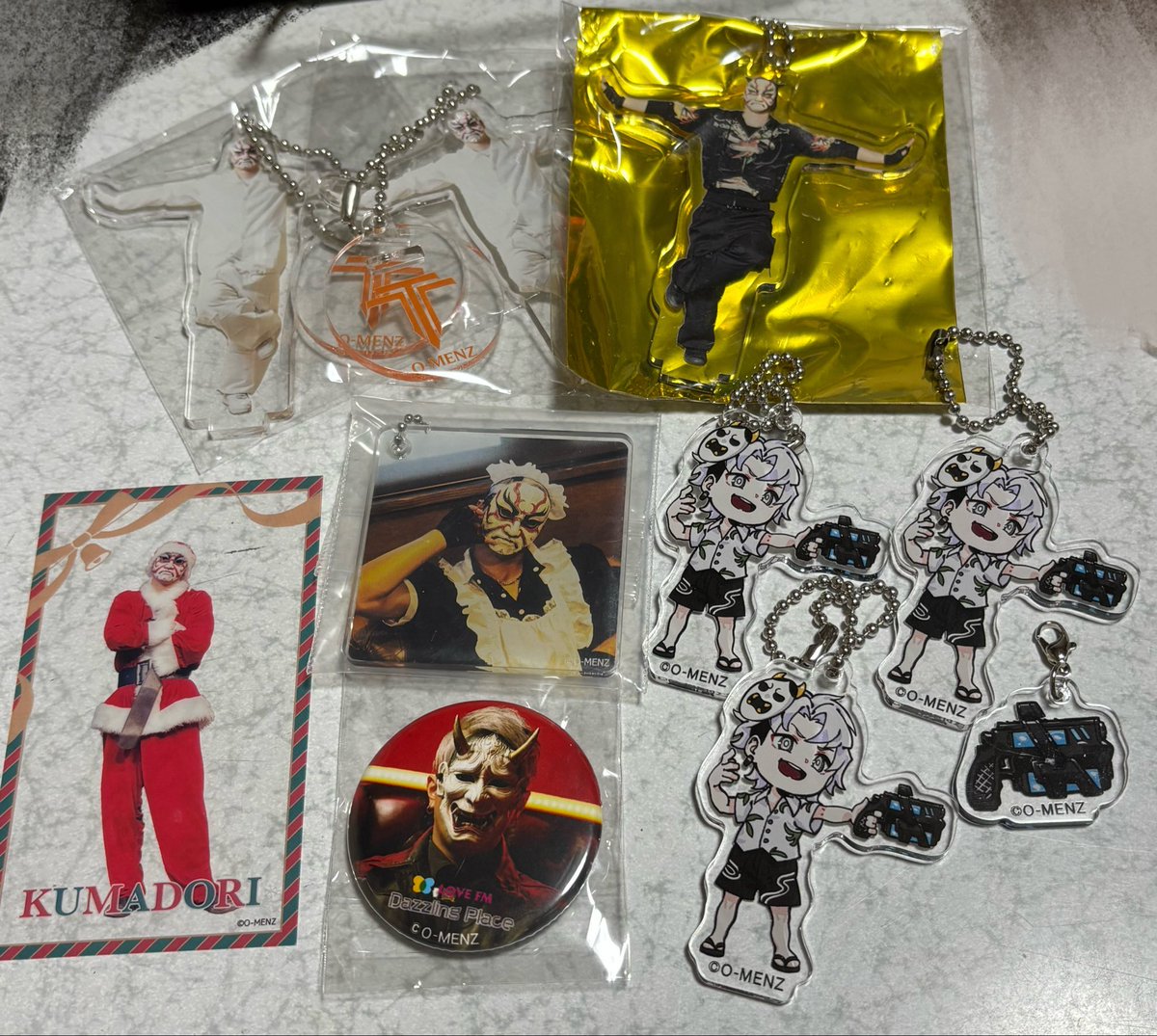 an_zu0526's tweet photo. オーメンズ O-MENZ　譲渡 定価 お譲り

求:定価

譲:🧡チェキ、グッズ

グッズ整理したためお譲り致します。
他のグッズも買い取ってくださる方優先。
再譲渡等ご不快に感じます方はお取引をご遠慮ください。
2/22手渡し希望。
リプまたはDMにて。 https://t.co/15asjbECHW